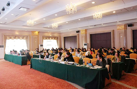 杜伯特實驗室洗瓶機亮相2019湖北藥品分析及微生物檢測技術交流會