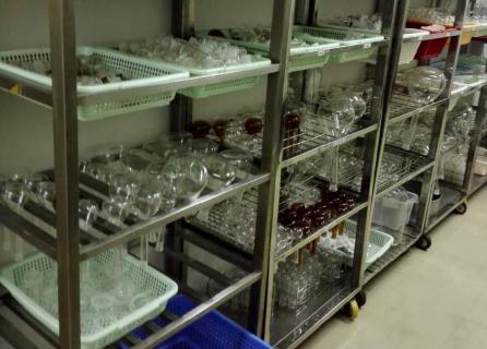 洗瓶工受傷嚴(yán)重索賠百萬，添置洗瓶機(jī)請趁早！